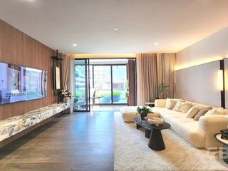 Condo en venta de 3 habitaciones en Sathon, Bangkok