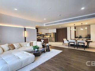 Condo en venta de 3 habitaciones en Sathon, Bangkok