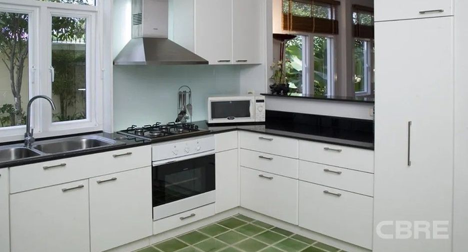 For sale 3 bedrooms house in Lat Phrao, Bangkok