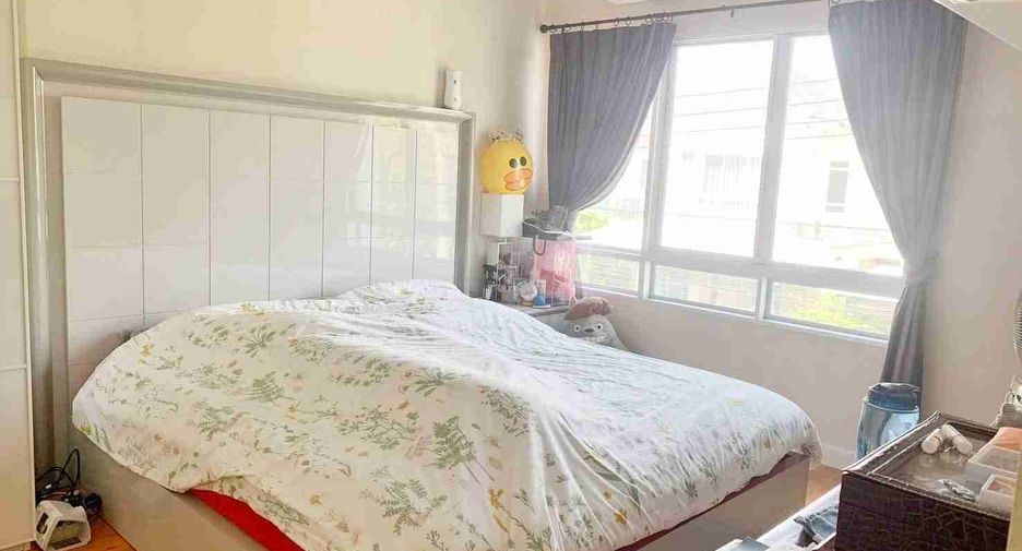 For sale 3 bedrooms house in Mueang Nonthaburi, Nonthaburi