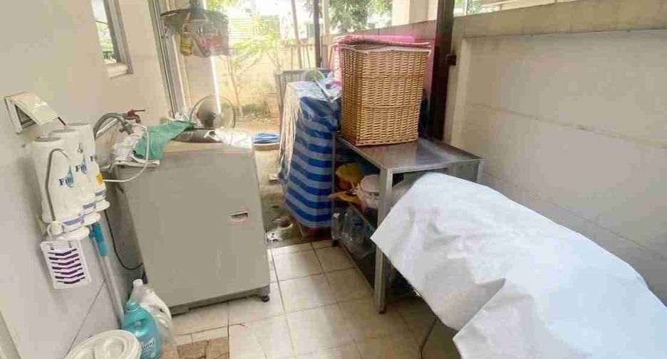 For sale 3 bedrooms house in Mueang Nonthaburi, Nonthaburi