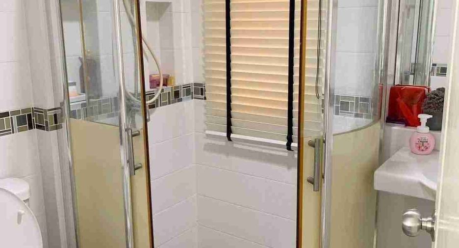 For sale 3 bedrooms house in Mueang Nonthaburi, Nonthaburi
