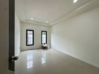 出售 4 卧室 联排别墅 在 Phuket Town, 普吉