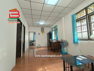 Casa en venta de 2 habitaciones en Khlong Sam Wa, Bangkok