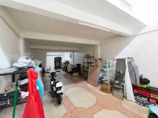 出售 4 卧室 独立屋 在 Thon Buri, 曼谷