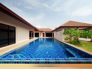 出租 和 出售 6 卧室 别墅 在 Bang Lamung, Chon Buri