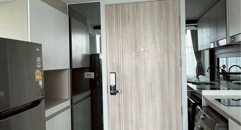 For rent 1 bed condo in Sathon, Bangkok