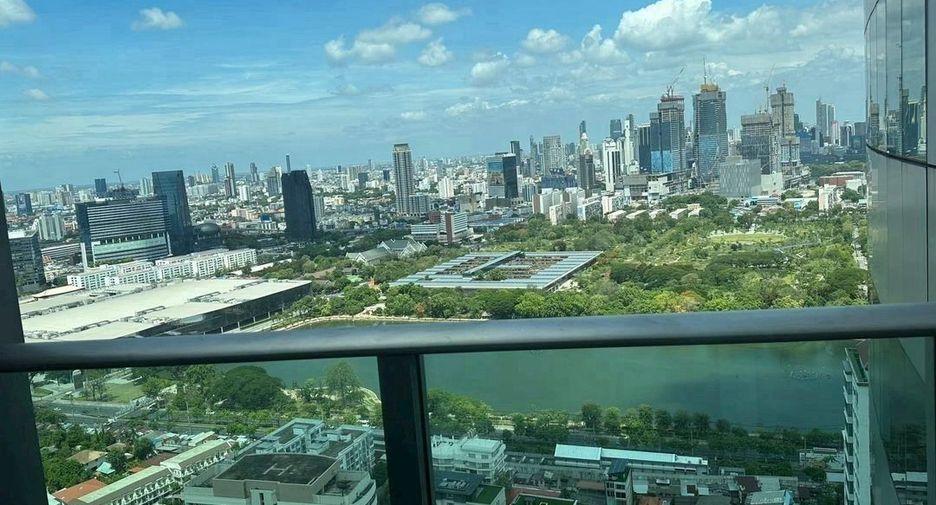 出售 3 卧室 公寓 在 Khlong Toei, 曼谷
