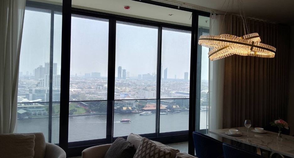 À louer 3 chambres condo à Khlong San, Bangkok