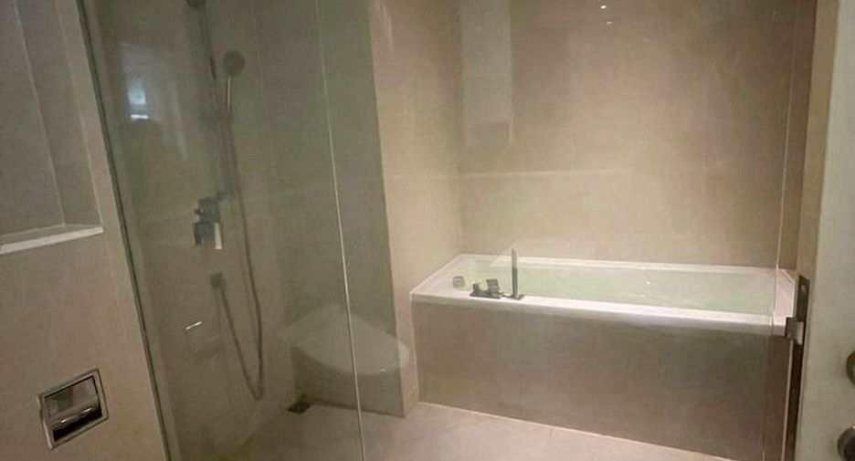 Аренда 2 спальни кондо в Щаттхана, Бангкок