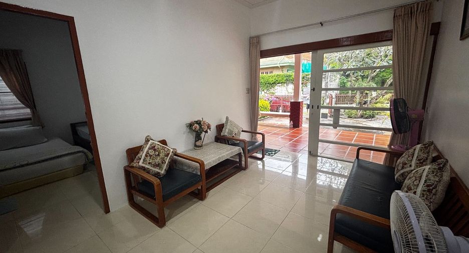 出租 2 卧室 独立屋 在 Klaeng, Rayong