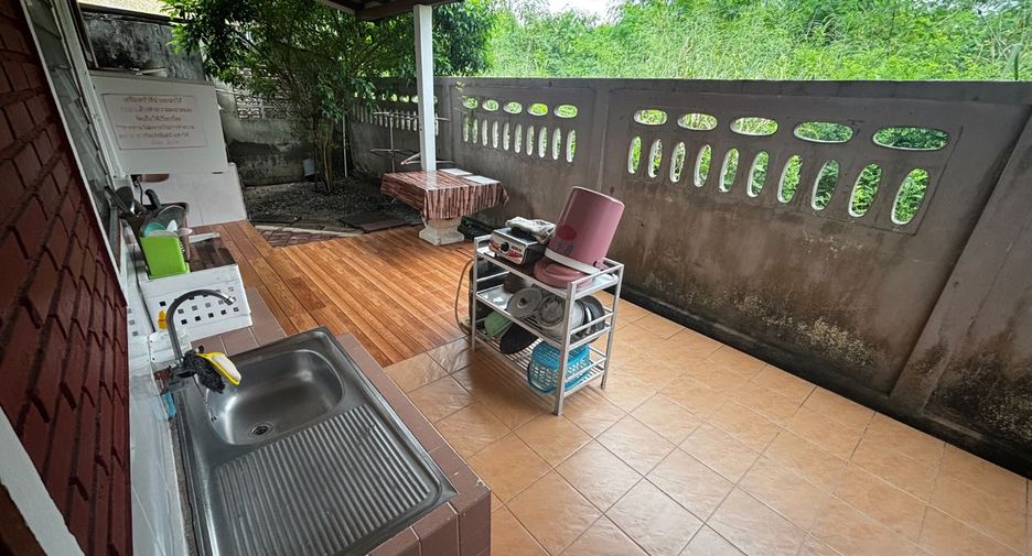 出租 2 卧室 独立屋 在 Klaeng, Rayong