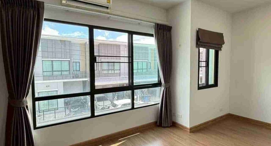 For sale 3 bedrooms house in Bang Kruai, Nonthaburi