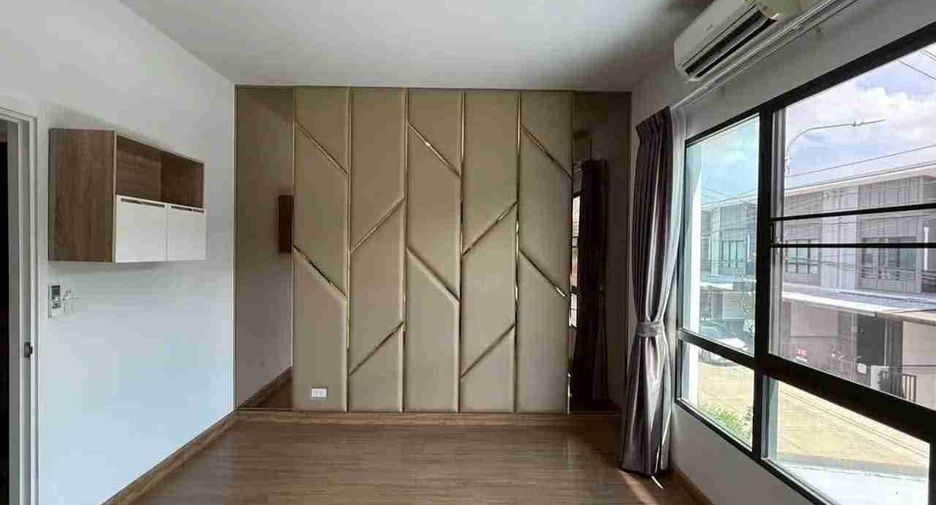For sale 3 bedrooms house in Bang Kruai, Nonthaburi