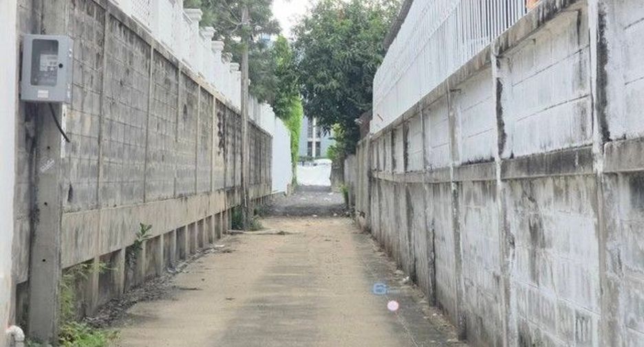 Grundstück zur Miete in Wang Thonglang, Bangkok