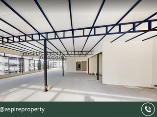 For rent retail Space in Watthana, Bangkok