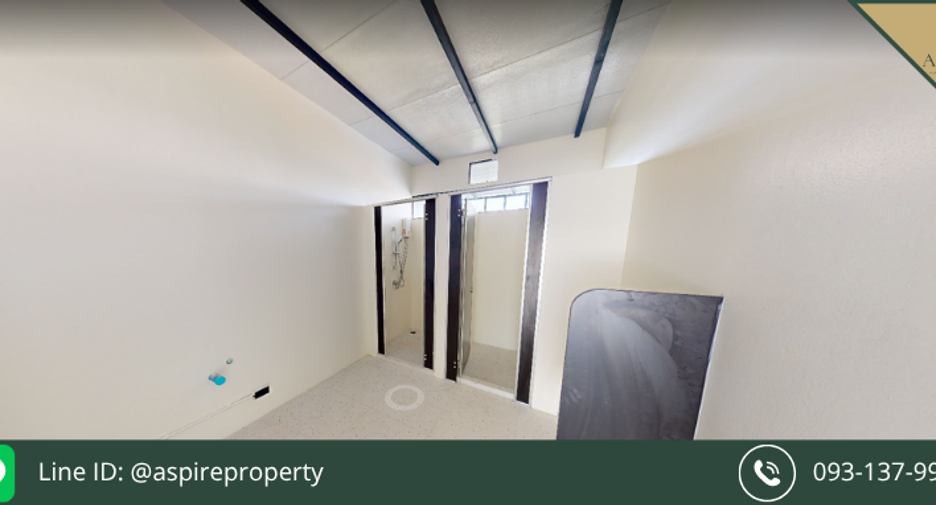 For rent retail Space in Watthana, Bangkok
