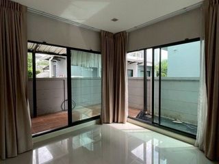 Haus zum Kauf mit 1 Zimmer in Bang Khen, Bangkok
