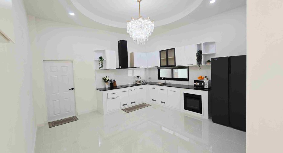 出售 3 卧室 独立屋 在 Bang Lamung, Chon Buri