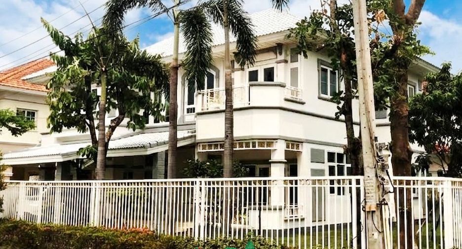 For sale 5 bedrooms house in Mueang Nonthaburi, Nonthaburi