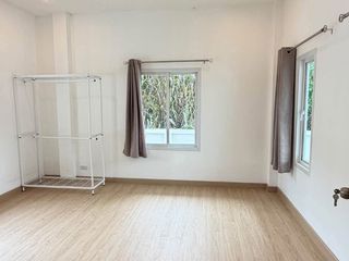 For sale 2 bedrooms house in Saraphi, Chiang Mai