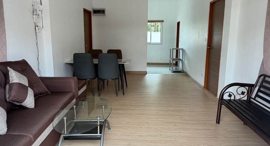 For sale 2 bedrooms house in Saraphi, Chiang Mai