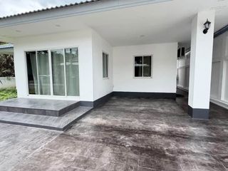 For sale 2 bedrooms house in Saraphi, Chiang Mai