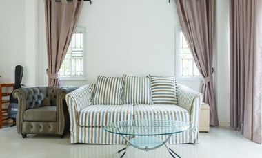 Haus zum Kauf mit 3 Zimmer in Sai Noi, Nonthaburi