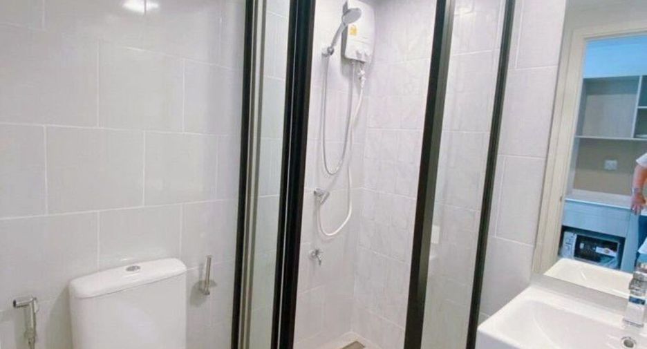 For rent 1 bed condo in Khlong Luang, Pathum Thani