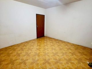 Продажа 3 спальни торговое помещение в Si Racha, Чонбури