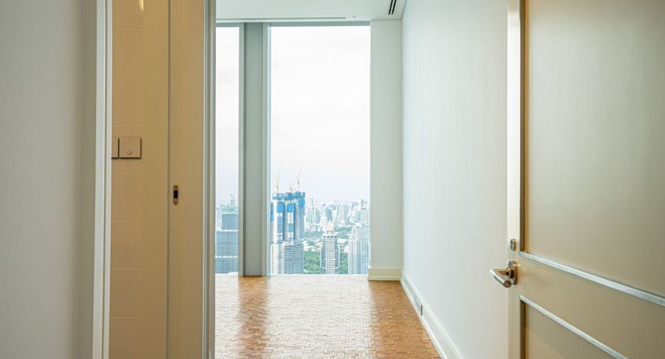 À vendre 3 chambres condo à Sathon, Bangkok
