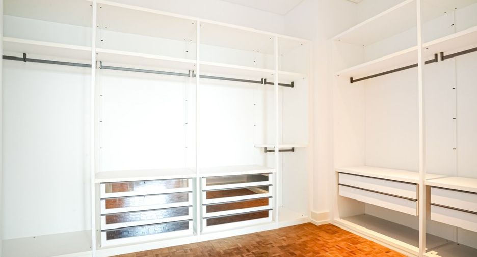 À vendre 3 chambres condo à Sathon, Bangkok