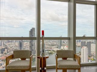 Condo en venta de 4 habitaciones en Sathon, Bangkok