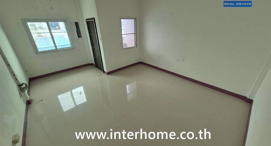 For sale 2 bedrooms townhouse in Bang Bua Thong, Nonthaburi