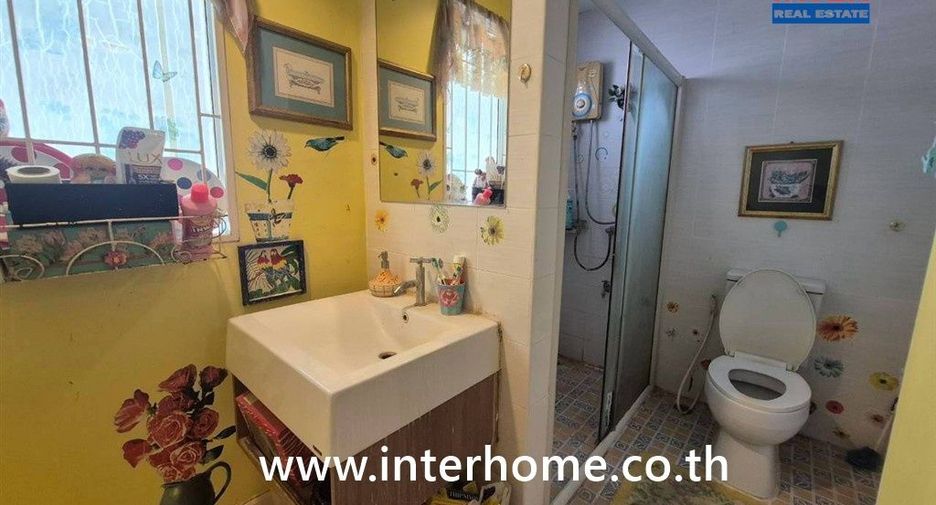 For sale 4 bedrooms townhouse in Bang Yai, Nonthaburi