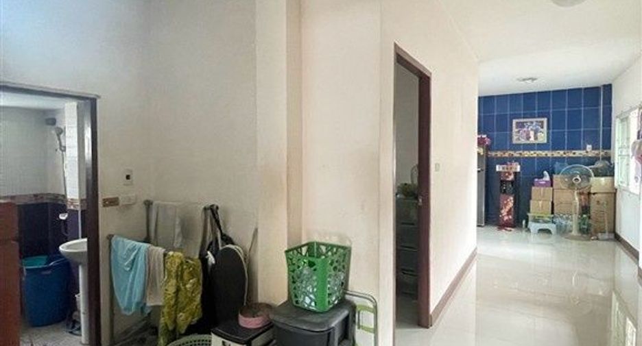 For sale 3 bedrooms house in Don Mueang, Bangkok