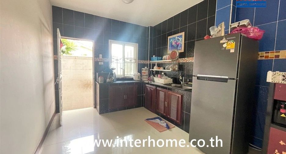 For sale 3 bedrooms house in Don Mueang, Bangkok