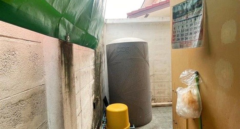 For sale 3 bedrooms house in Don Mueang, Bangkok