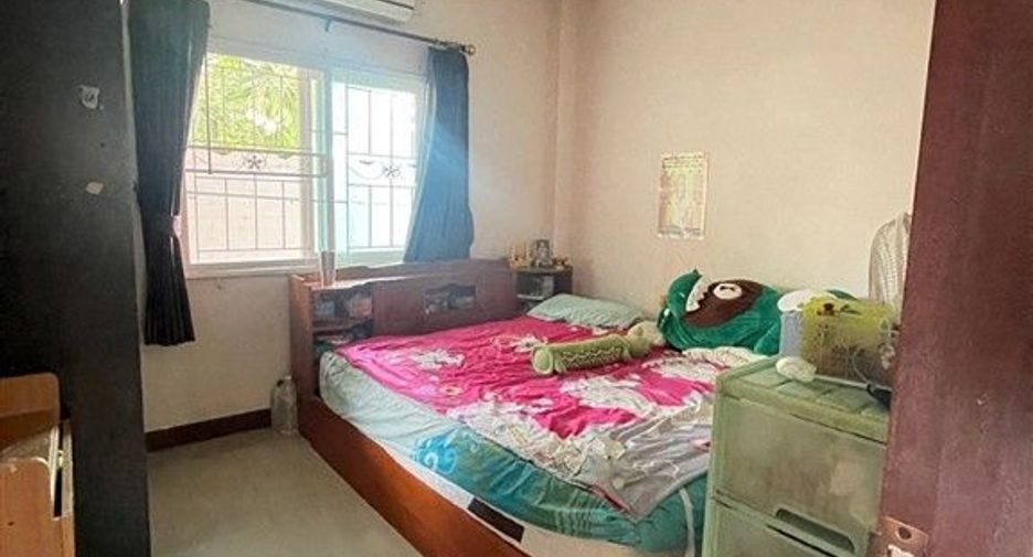 For sale 3 bedrooms house in Don Mueang, Bangkok