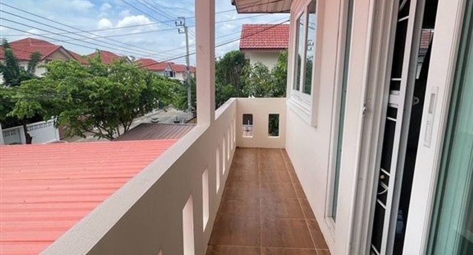 For sale 3 bedrooms house in Don Mueang, Bangkok