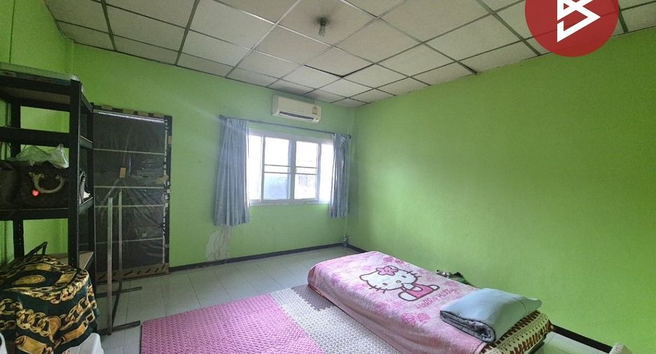 For sale 2 bedrooms townhouse in Khlong Luang, Pathum Thani