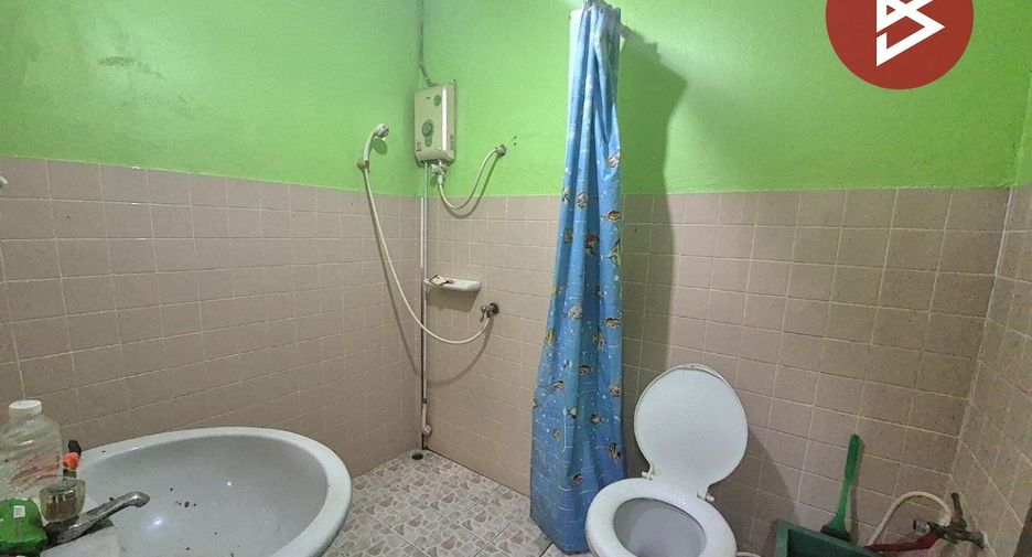 For sale 2 bedrooms townhouse in Khlong Luang, Pathum Thani