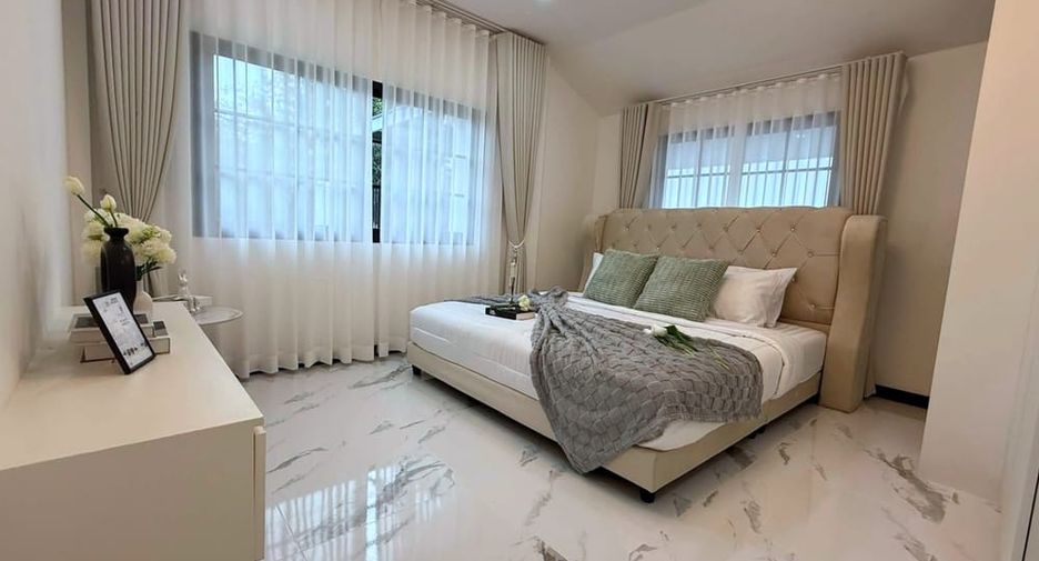 Haus zum Kauf mit 3 Zimmer in Bang Lamung, Chonburi