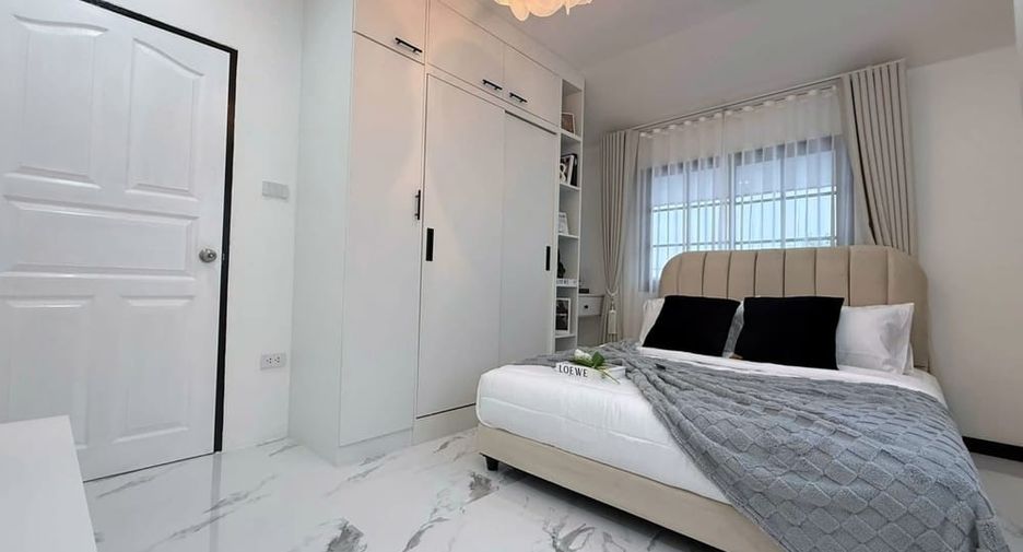 Haus zum Kauf mit 3 Zimmer in Bang Lamung, Chonburi