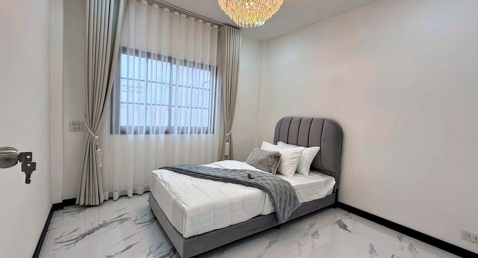 Haus zum Kauf mit 3 Zimmer in Bang Lamung, Chonburi