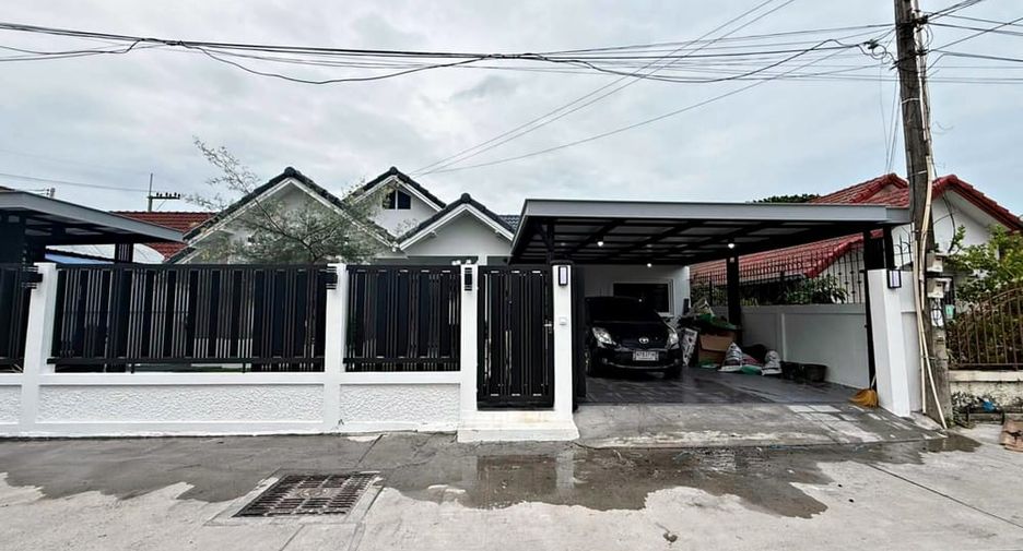 Haus zum Kauf mit 3 Zimmer in Bang Lamung, Chonburi
