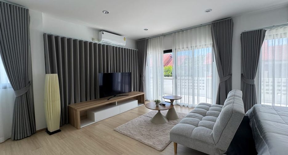 For sale 3 bedrooms villa in Na Jomtien, Pattaya