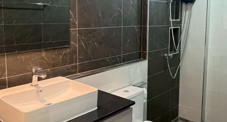 Haus zum Kauf mit 3 Zimmer in Bang Lamung, Chonburi