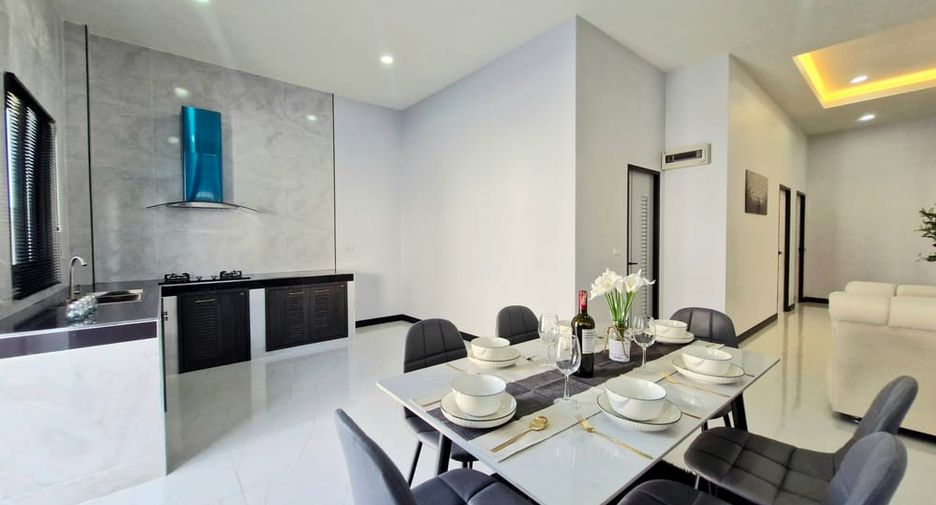 Haus zum Kauf mit 3 Zimmer in Bang Lamung, Chonburi