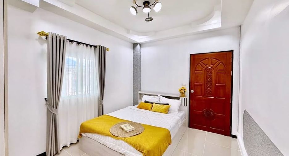 Haus zum Kauf mit 3 Zimmer in Bang Lamung, Chonburi